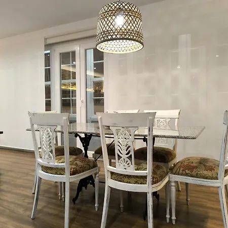 Διαμέρισμα O Curruncho De Φερόλ